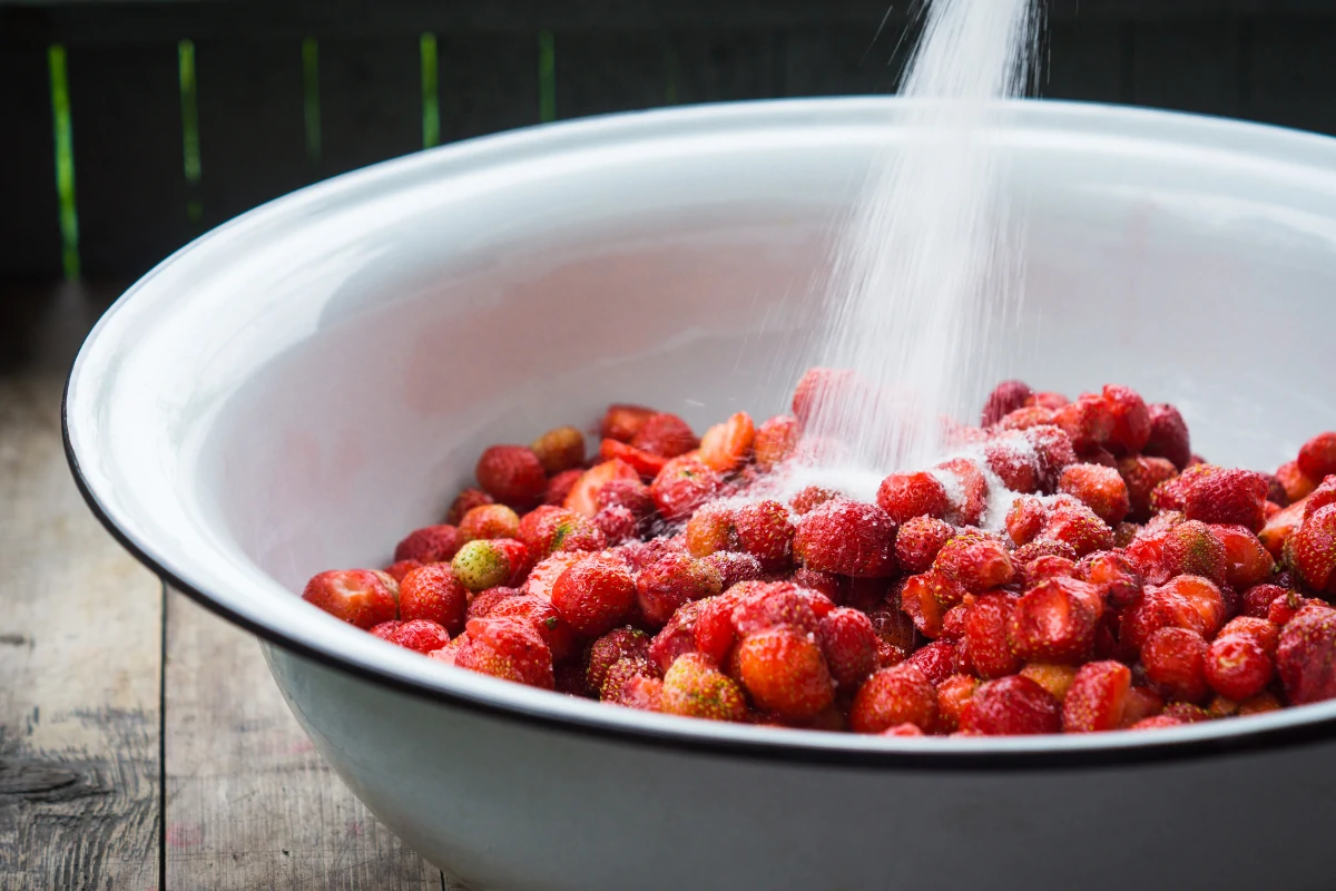 What is the Ratio of Fruit to Sugar in Jam? Perfect Recipes
